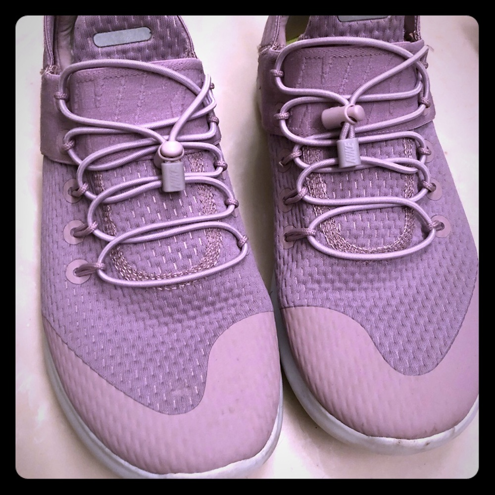 Nike Sneaks